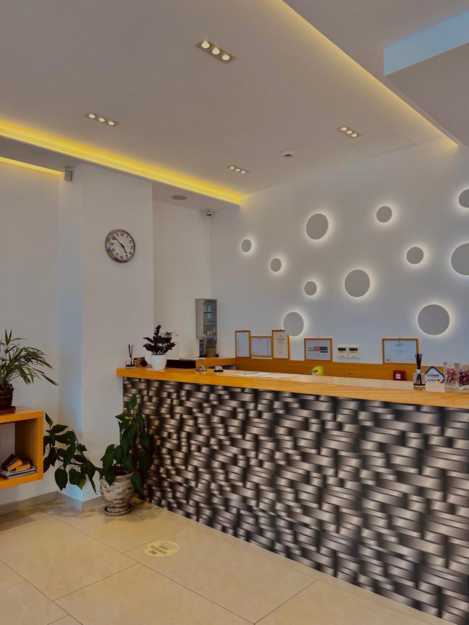 Hotel Sole Саранде Екстериор снимка