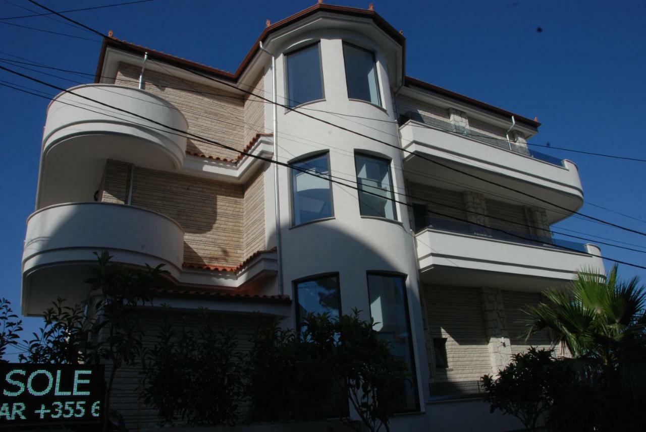 Hotel Sole Саранде Екстериор снимка